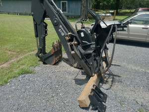Bradco 511b Backhoe Attachment for Takeuchi TL230 TL240 TL08 TL10