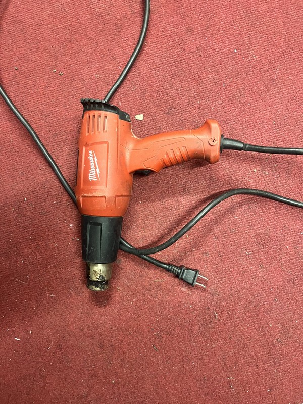 Milwaukee Tool 8975-6 Dual Temperature Heat Gun
