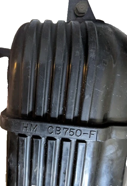 71-76 Honda Cb750 OEM caixa de filtro de entrada de ar caixa com boas braçadeiras - Imagem 4 de 4