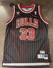 Chicago Bulls Scottie Pippen Hardwood Classics Jersey 1995-96 Adidas Size Medium