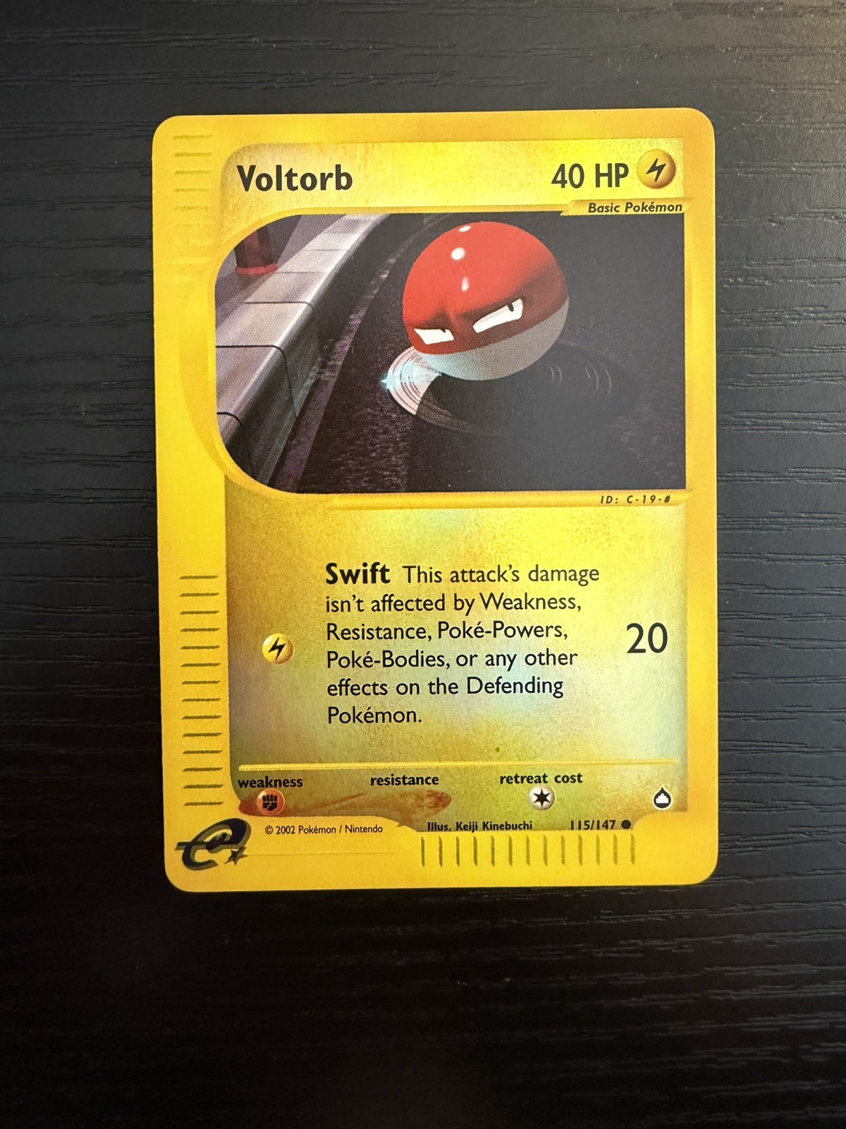 2002 Pokemon TCG Aquapolis Voltorb 115/147 Reverse Holo NM
