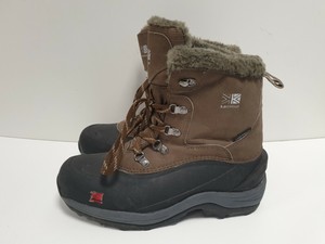 fleece lined walking boots