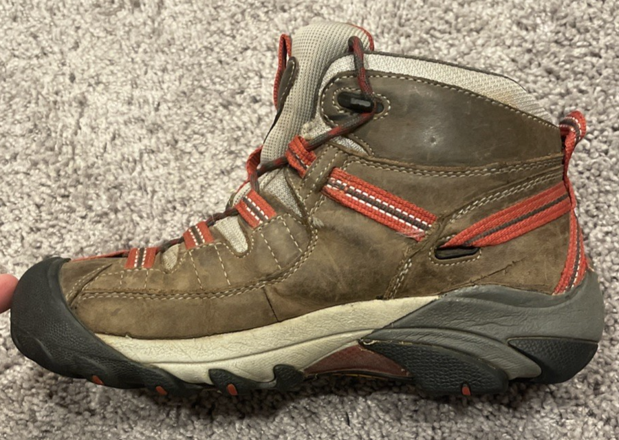 Stivali da trekking impermeabili Keen Targhee 2 Mid da donna in pelle marrone a rete taglia 8