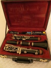 Clarinet Buffet Crampon E11 Wood Bb Great Condtion FREE SHIPPING  