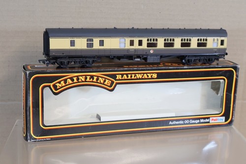 MAINLINE 37106 BR SCHOKOLADENCREME MK1 2. KLASSE BREMSE BSK REISEBUS W34860 OL | Zustand: Used
