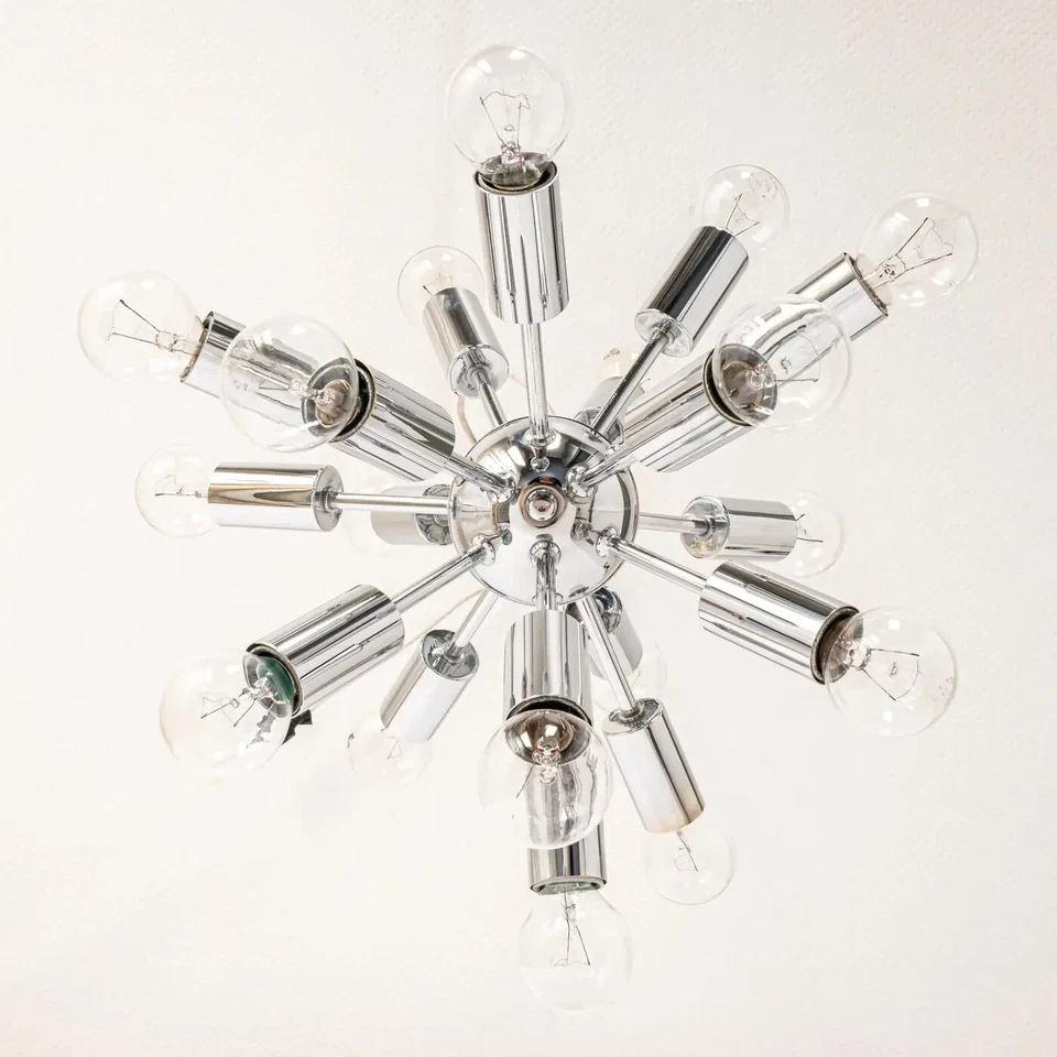 Pequeño colgante cromado de la era espacial Sputnik Atomium de Cosack, Alemania, años 70 Foto 4 de 4