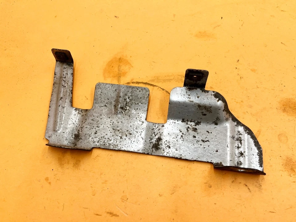 09-17 AUDI Q5 LADO CONDUCTOR IZQUIERDO COLECTOR ESCAPE ESCUDO TÉRMICO PLACA CUBIERTA OEM Foto 3 de 3