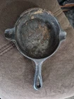 Vintage WAGNER WARE Cast Iron 1050 Miniature Ashtray