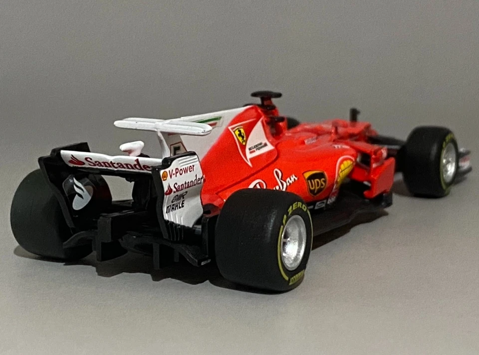 1/43 F1 Ferrari SF70H Sebastian Vettel #5 2nd, 2017 Formula 1 World Championship - Image 4 of 4
