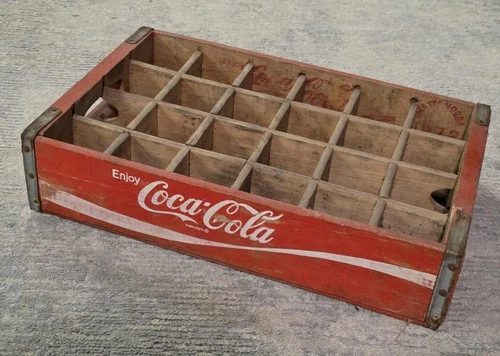 1972 Chattanooga Coca Cola Red Crate 24 Bottle Slots Vintage Wooden