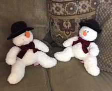 Holiday Set 2 Russ Berrie Freezy the Snowman Stuffed Plush Hat Scarf 14" #101437