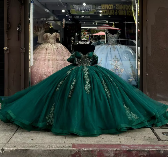 Mexico Green Off The Shoulder Quinceanera Dress Beaded Princess Ball Gowns