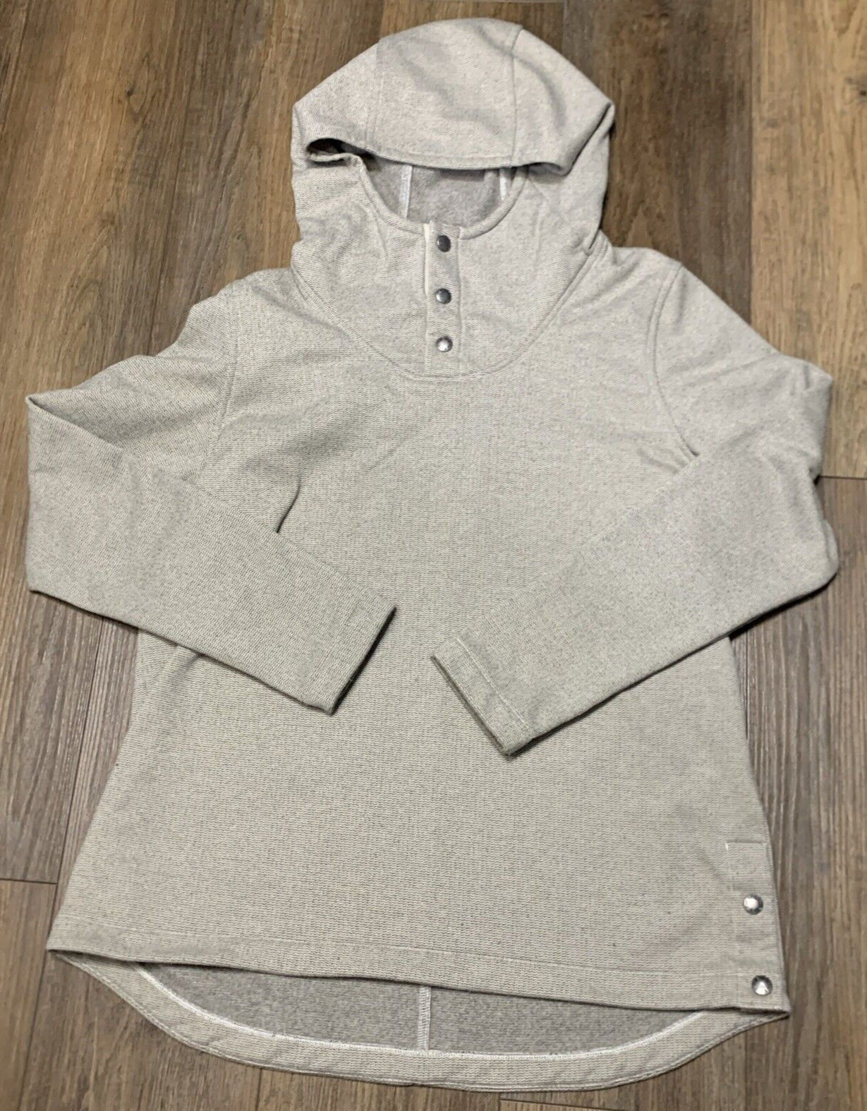 North Face Womens L Fishmouth Hooded Gray Knit Fleece Pullover