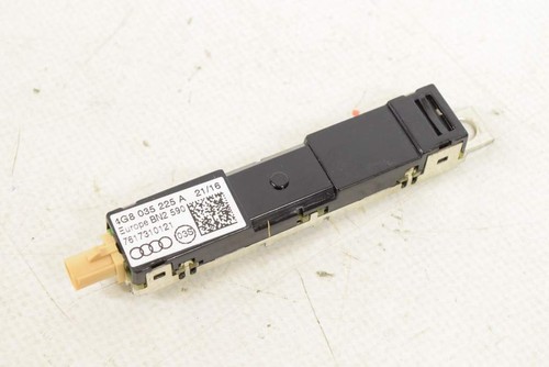 Audi A7 4G 15- Antennenverstärker Steuergerät Links unten hinten ORIGINAL