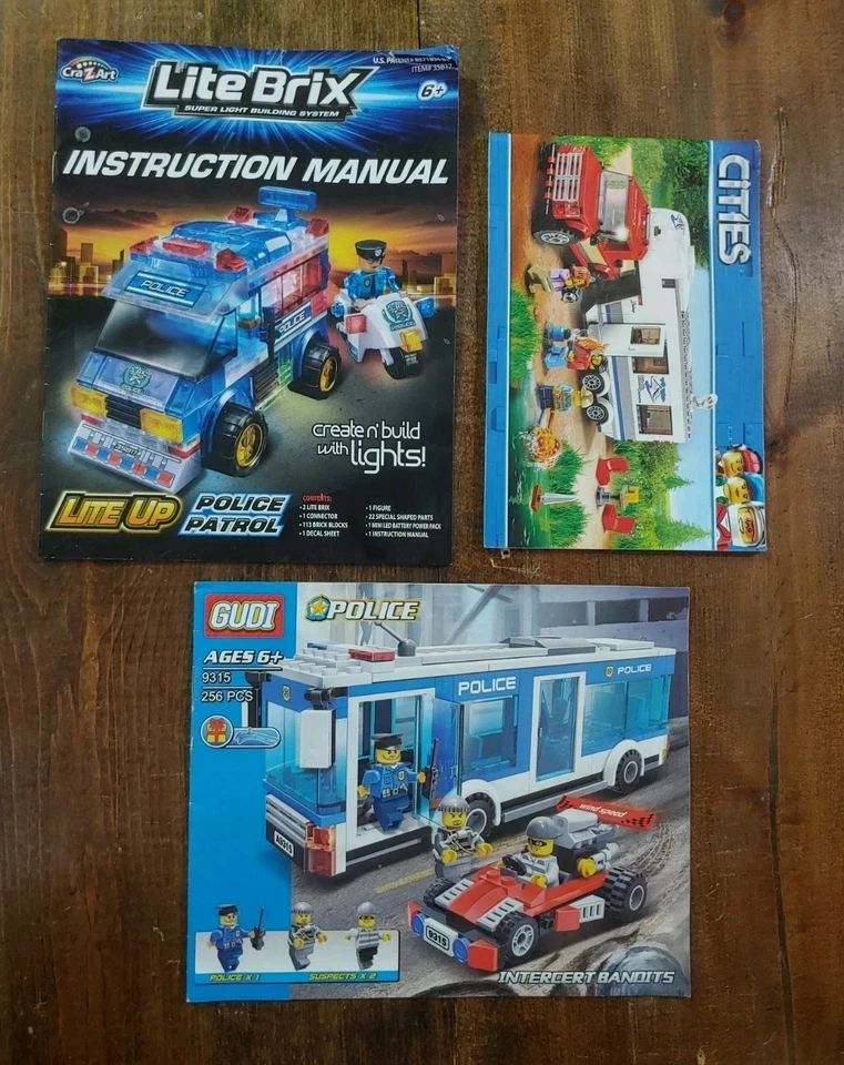 Lot of Building Brick Manuals Varoius Brands/Sets. Off brand. - Image 4 of 4