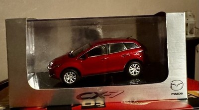 1/43 Mazda CX-7 Red Dealer Exclusive Model Car AUTOart SUV Rare