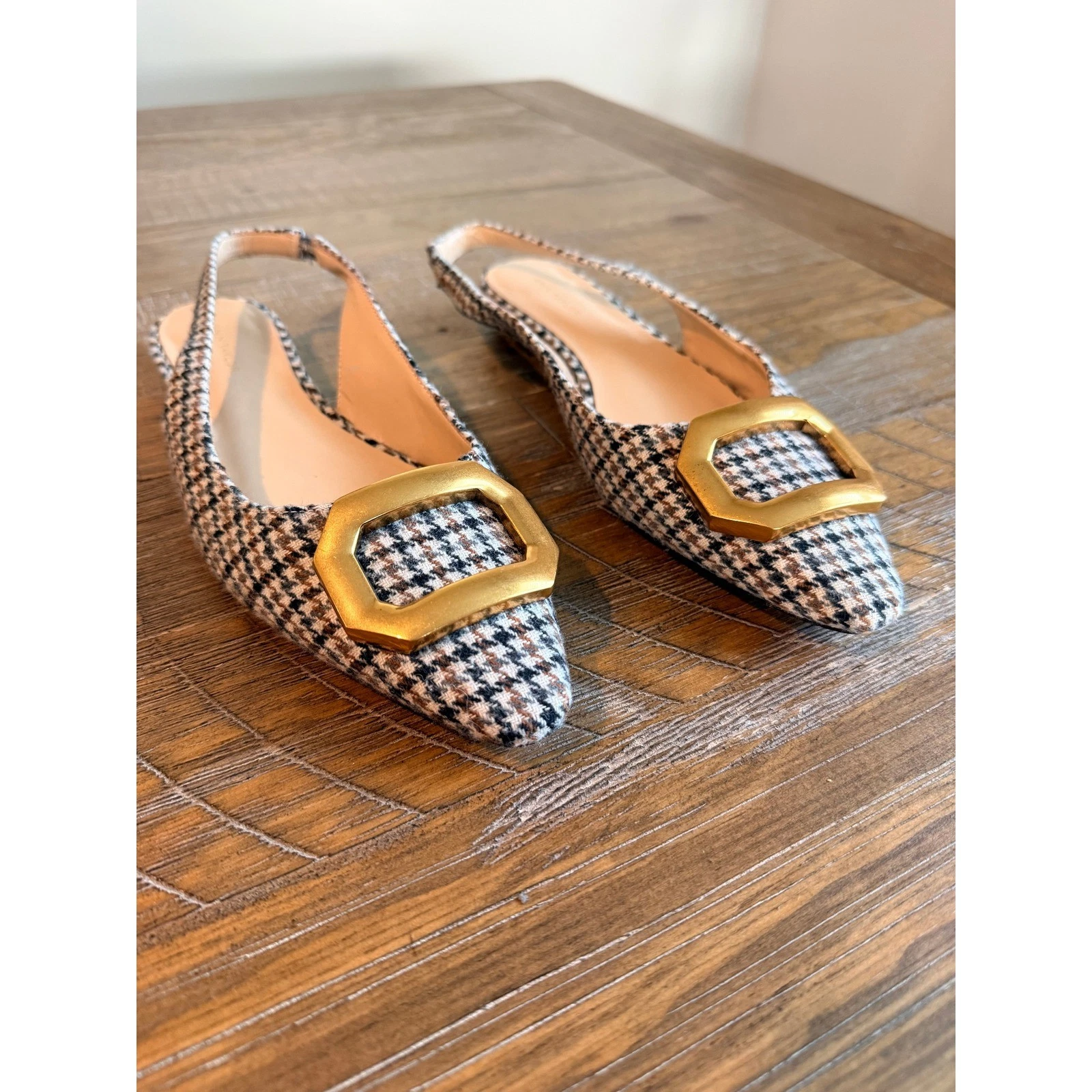 Ann Taylor Houndstooth Slingback Flats Gold Buckle Pointed Mod Shoes Womens 7M 7