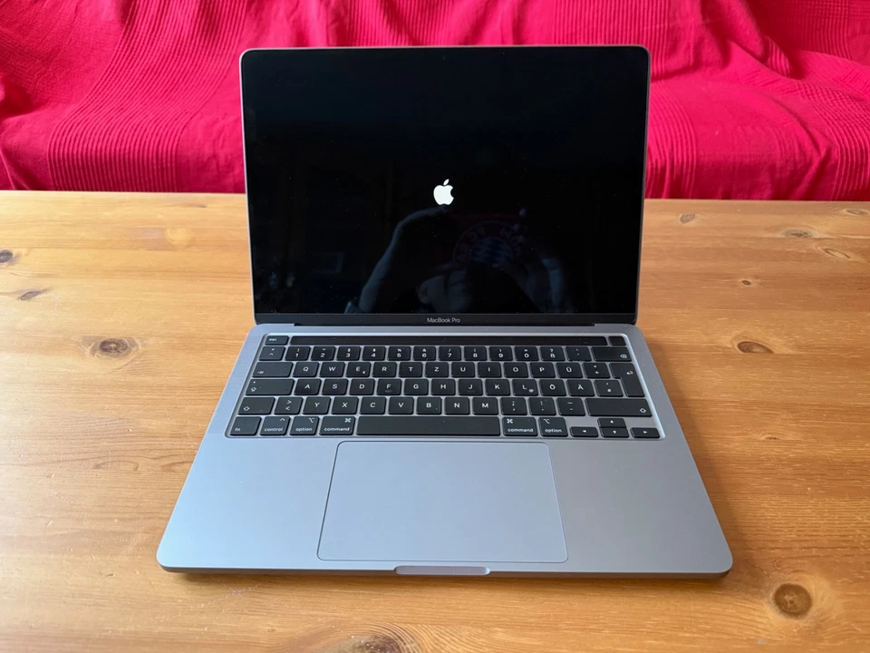Apple MacBook Pro 13" 2020 · i7 · 16GB · 1TB, Foto 2 von 5
