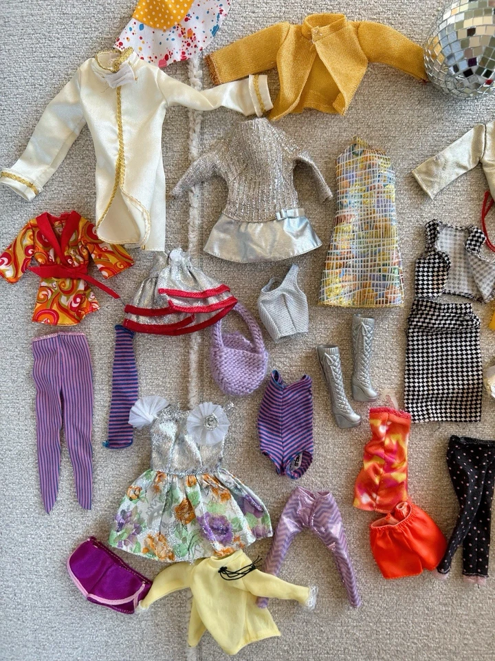 Vintage Barbie Lot Clothing 1970s-Y2K Metallic Gold Tones 28 Pcs Various Eras - Image 3 of 4