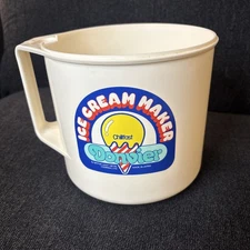 DONVIER CHILLFAST ICE CREAM MAKER ~ VINTAGE  ~ 2 PINTS/ 1 QUART - BUCKET ONLY