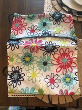 Thirty One Flower Cinch Sac/backpack