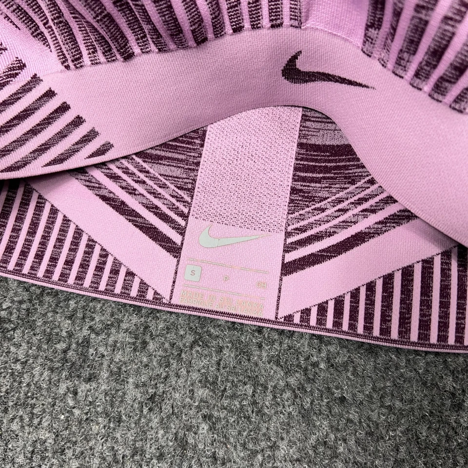 Nike Sports Bra Womens Small Pink Purple Seamless Racerback Yoga Athletic Gym - Изображение 3 из 4