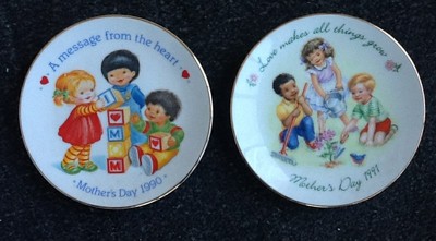2 Avon Collectible Mother's Day Plates 1990 & 1991 Love Makes All Things Grow