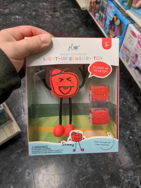 5 Glo Pals Water Activated Light up 