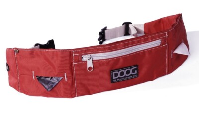 DOOG, Walkie Belt, Gürteltasche im Casual Chic für den urbanen Gassigang, rot