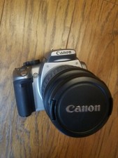 canon EFS 18-55mm zoom lens 1:3.5-5.6  EOS rebel XT camera body