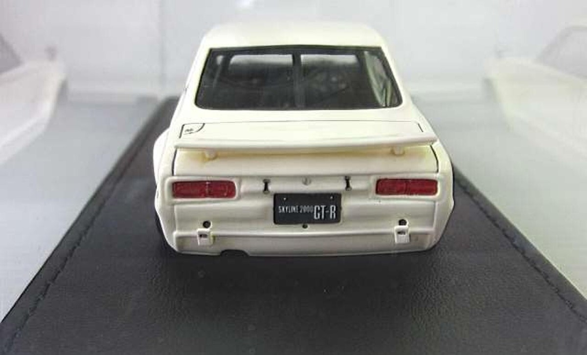1/43 Ignition Model Nissan Skyline 2000 GT-R KPGC10 Semi 1/43 Ignition Model Nissan Skyline 2000 GT-R KPGC10 Semi