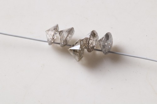 5 piezas diamante suelto redondo perforado corte brillante gris sal y pimienta redondo perforado 3,0 mm - Imagen 4 de 8