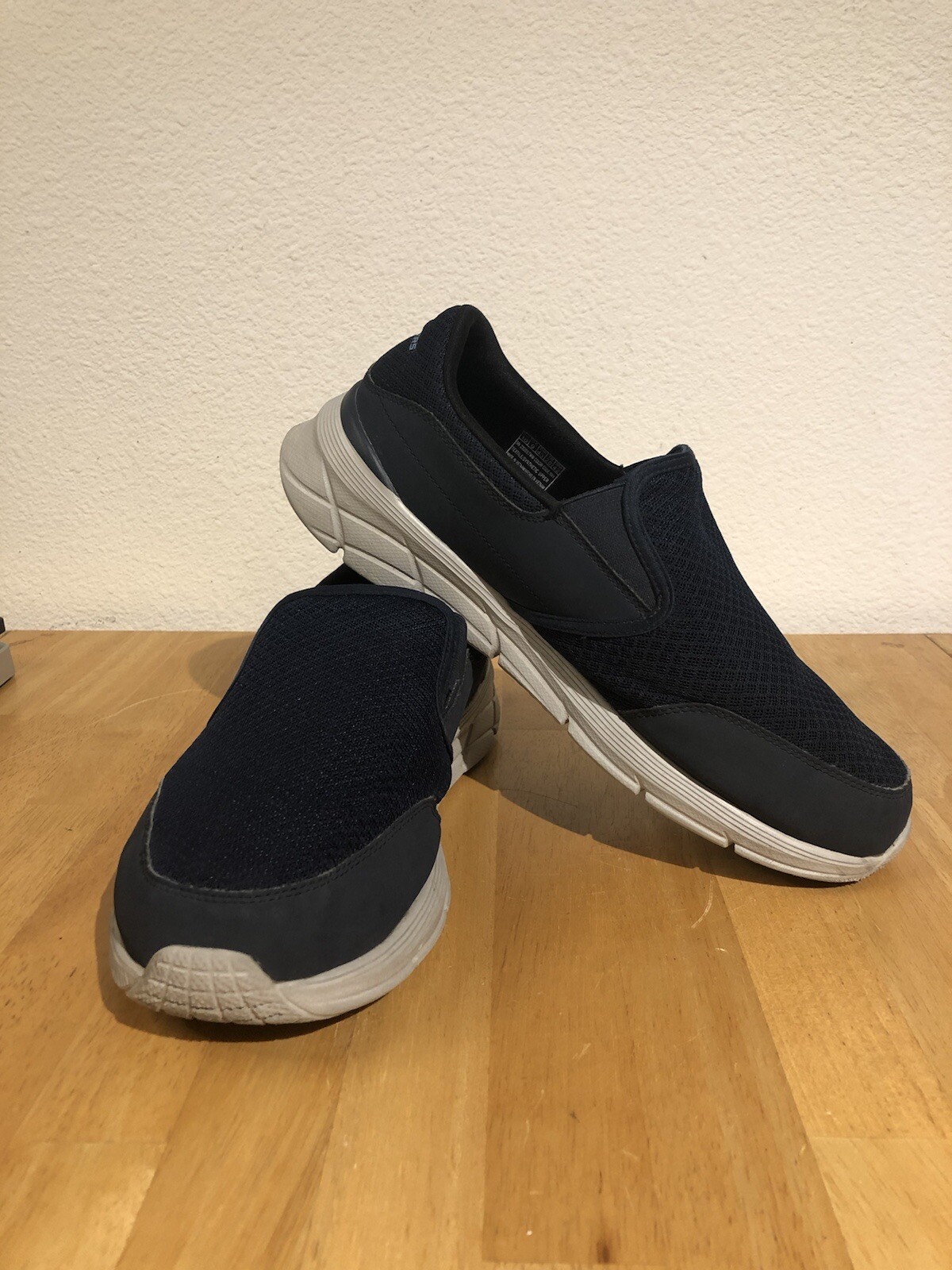 Skechers Extra Wide Fit Air-Cooled 