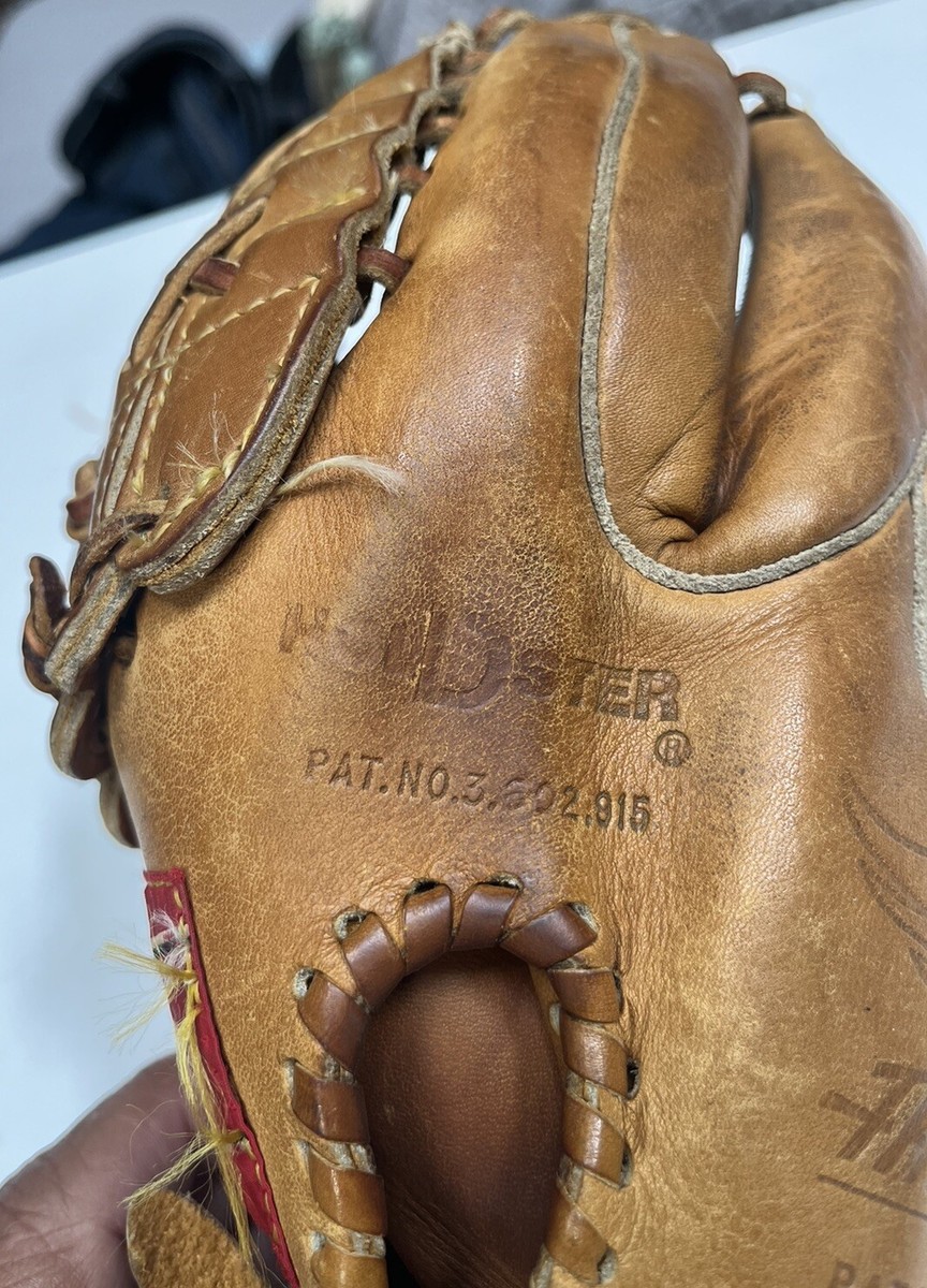 Rawlings XFCB17 Brooks Robinson Baseball Glove Wing Tip Fastback