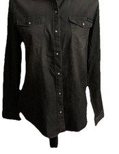 Camisa de mezclilla Calvin Klein para mujer gris cambray perla broches a presión talla S bolsillos