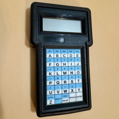 Two Technologies TT1ER2-1 Handheld Terminal Industrial Data Interface Untested