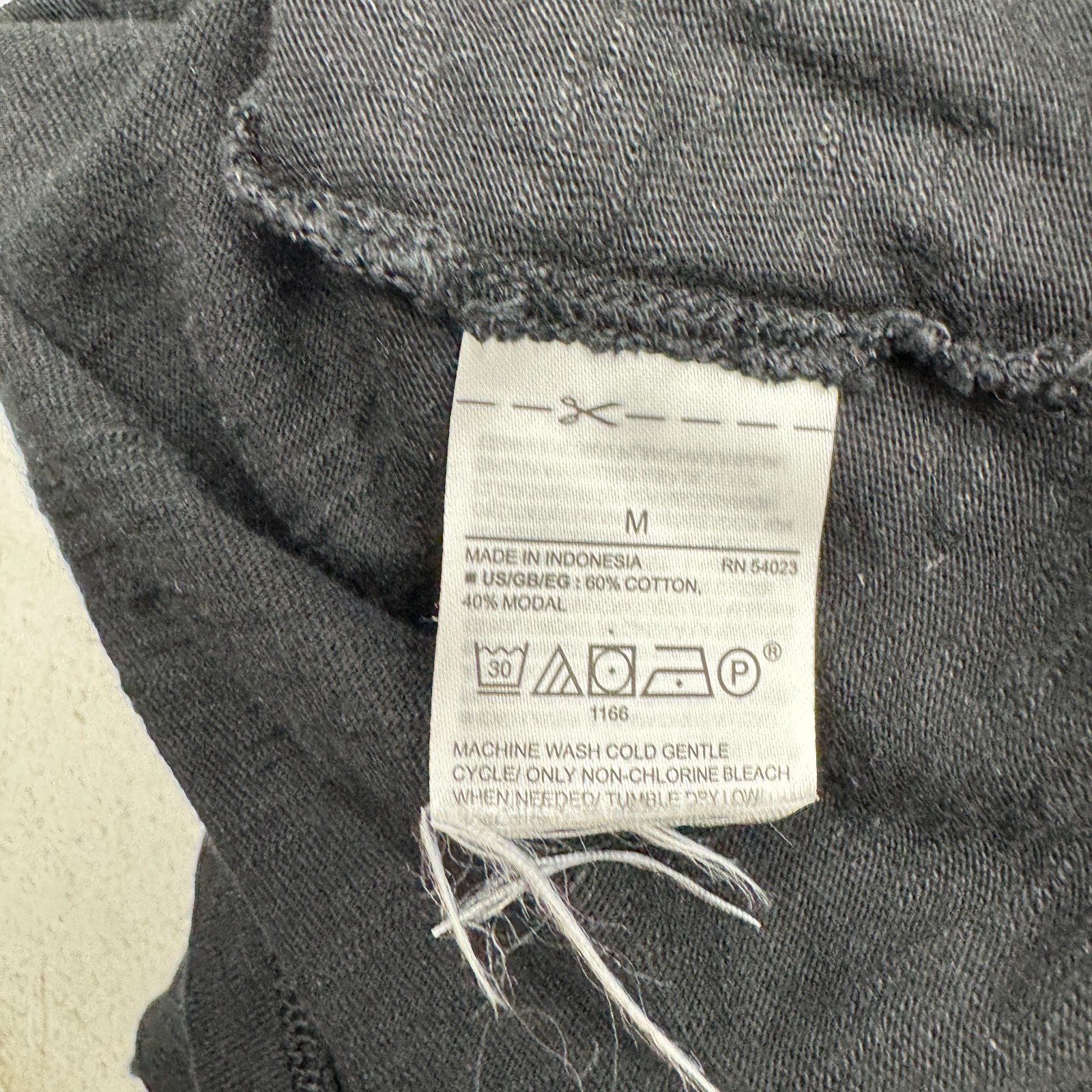 Gap Solid Black Basic Casual Short Sleeve Shirt D… - image 4