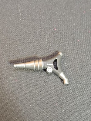 Ben 10 Ten Kevin Levin figure 4'' inch 2009 Laser Lance Part