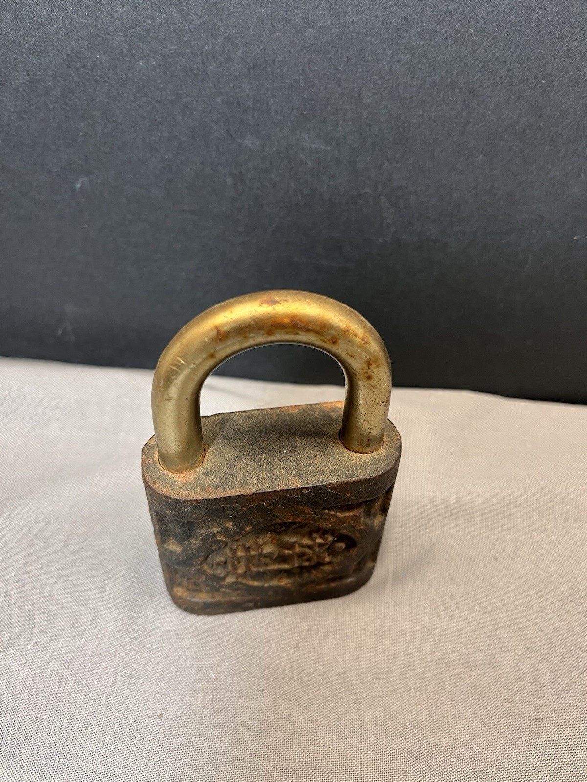 Vintage Iron GLOBE Asian Padlock ~ Locked No Key