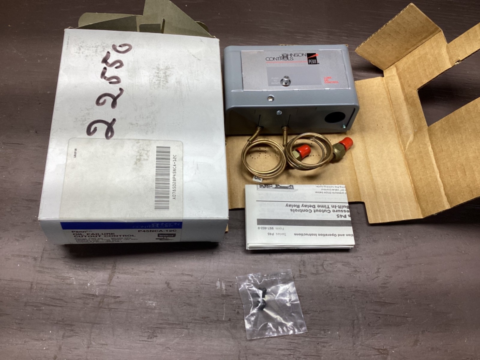Johnson Controls Penn Oil Failure Cutout Control P45NCA-12C
