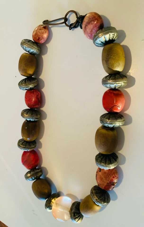 Vintage Artesano - Collar de Cuentas Tribal Boho - Madera, Piedra Teñida, Vidrio y Metal Foto 4 de 4