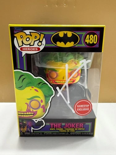 SIGNED Funko Pop! BATMAN DCEASED - THE JOKER #480 COA AUTHENTICATED