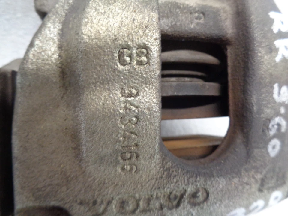 Pinza de freno trasera derecha pasajero Volvo S60 2001-2006 OEM DK810328 Foto 2 de 4