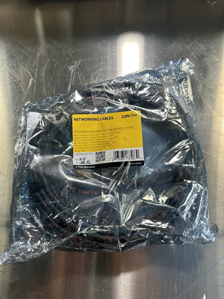 StarTech.com MSA Uncoded 23ft 7m 40G QSFP+ QSFP+ Networking Cables QSFP40GAC7M - Image 2 of 4