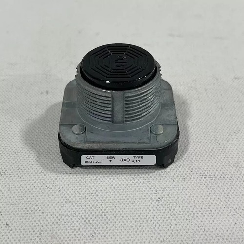 New! Allen Bradley 800T-A 30mm Momentary Push Button Flush Black Head Core Only - Picture 2 of 3