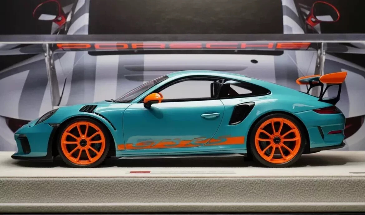 アイドロンメイクアップポルシェ911 GT3 RS 2018年 限定70台セット 新品 EML072I メイクアップ/アイドロン 1/18 ポルシェ 911