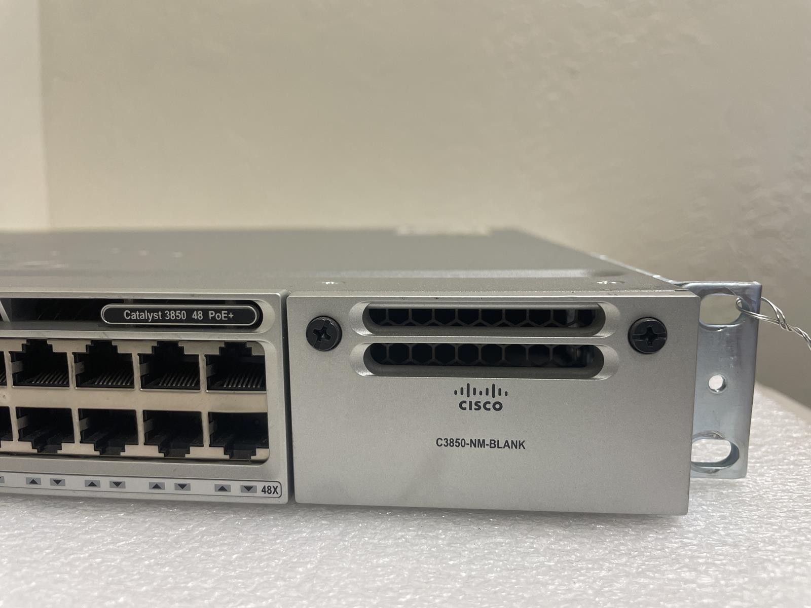 CISCO WS-C3850-48P-L V07 CATALYST 3850 48 PoE+ SWITCH, NO PS