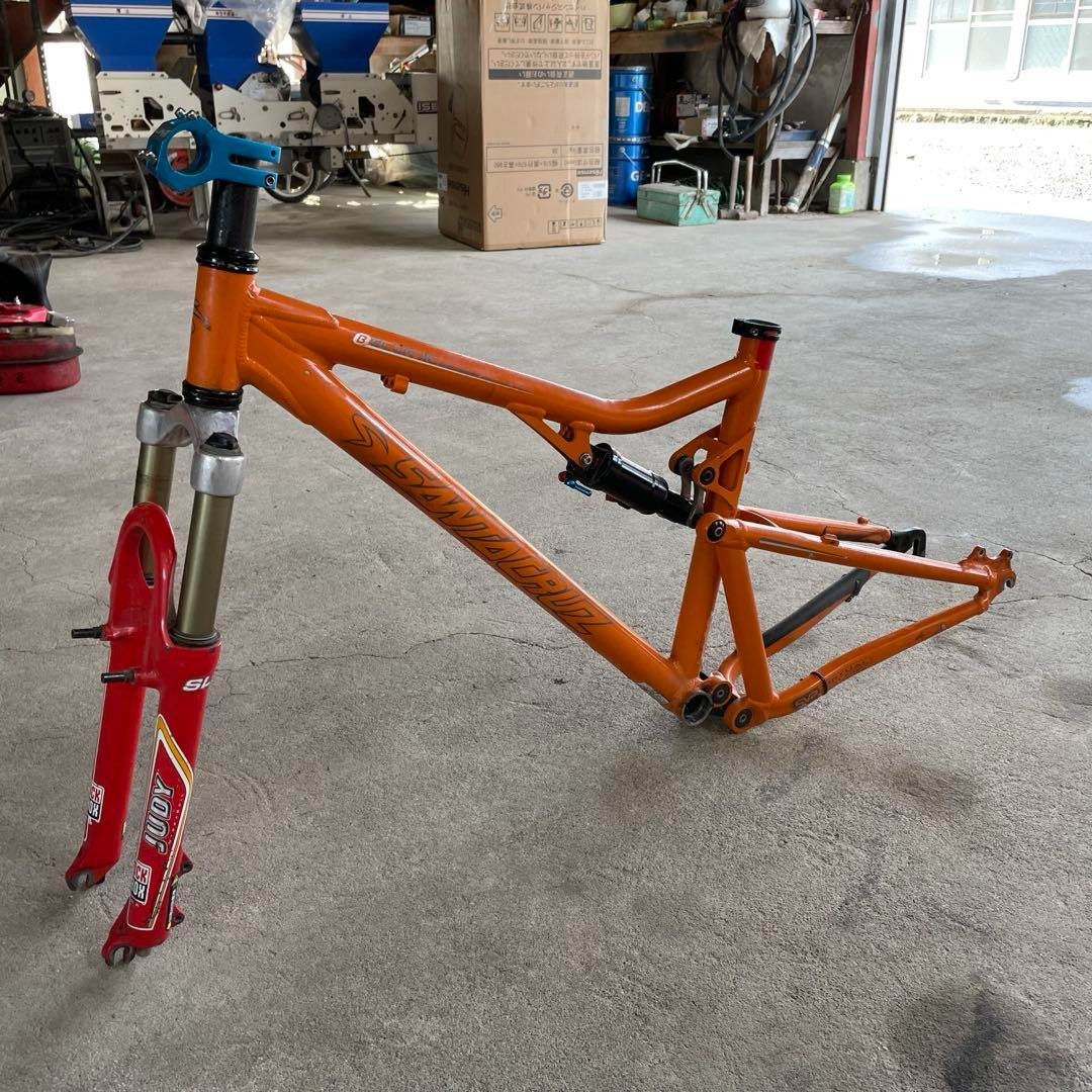 SantaCruz　blur フレーム　 MTB 26インチ Santa Cruz Blur MTB Bike Frame 26 Inch Free Shipping From