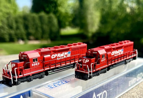 2 N Scale Kato SD40 Canadian Pacific #5563 & #6531 New Old Stock 100% Custom NIB