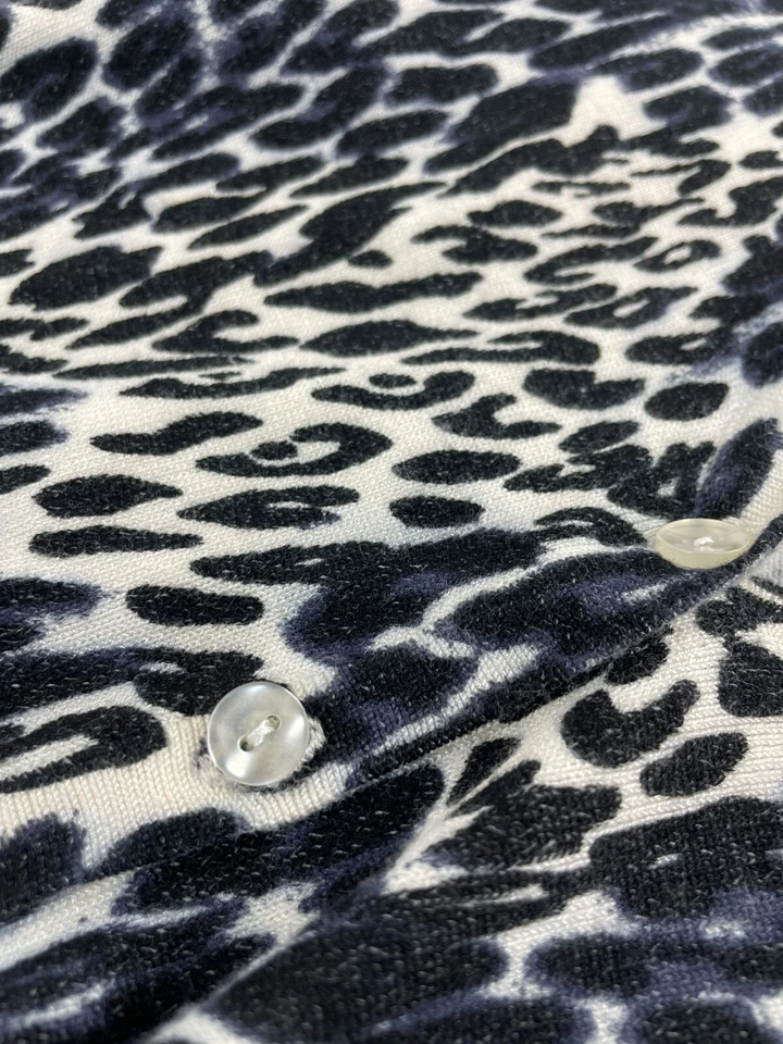Suéter Maurices Para Mujer Talla Pequeña Negro Azul Marino Crema Estampado Animal Cárdigan Foto 4 de 4